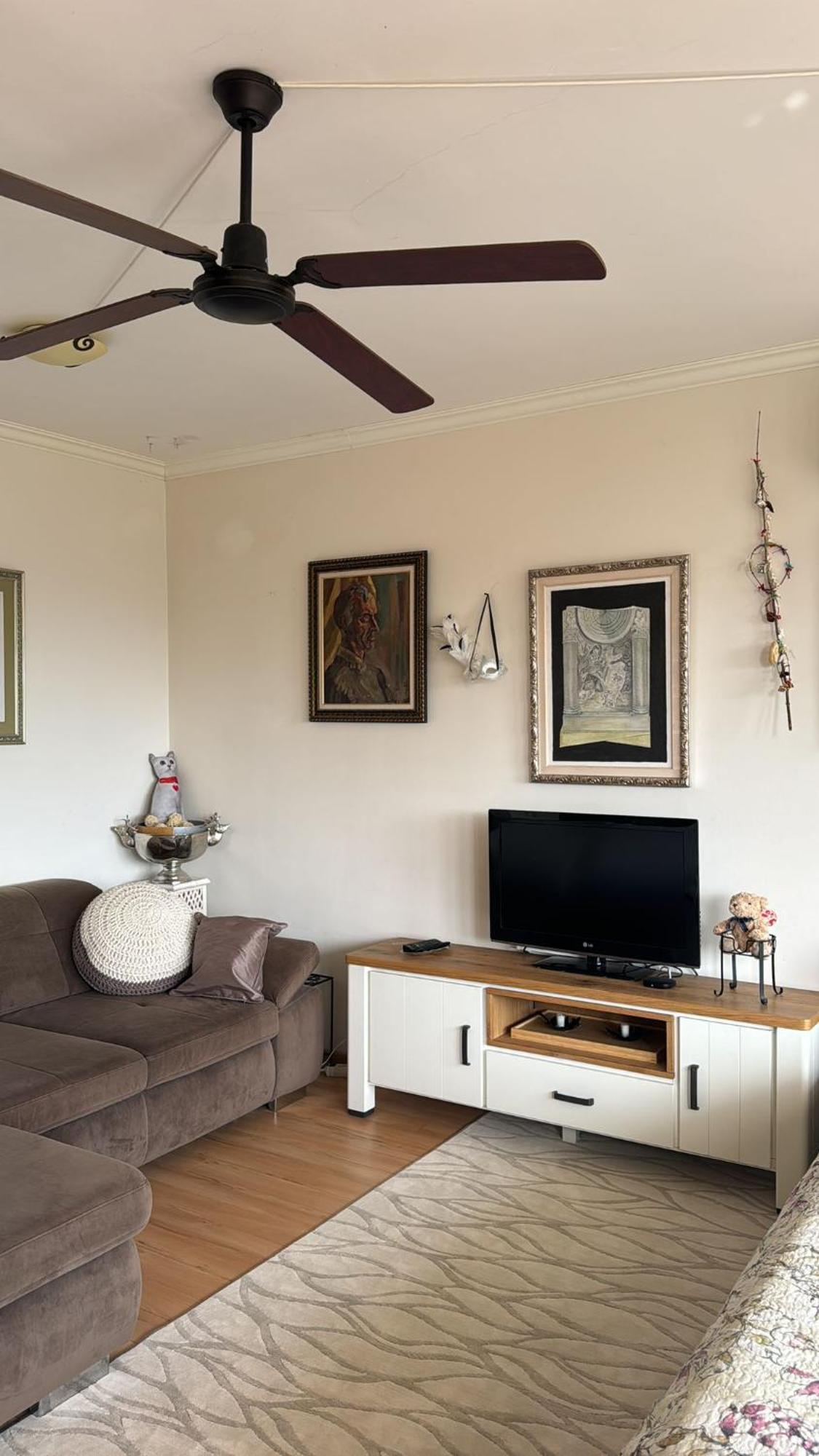 Downtown Central Apartment With Working Kitchen, City Views & Free Parking Kazanlak Exterior photo