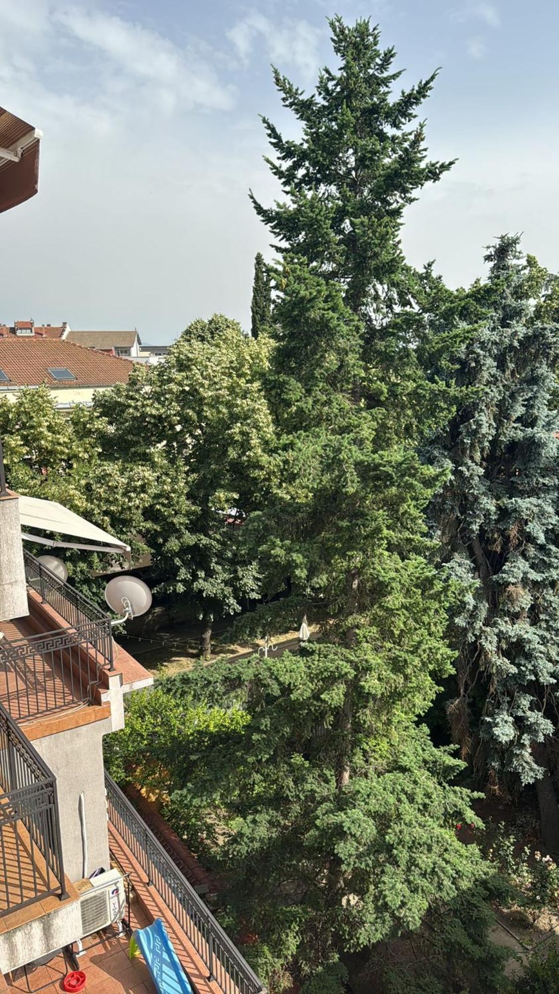 Downtown Central Apartment With Working Kitchen, City Views & Free Parking Kazanlak Exterior photo